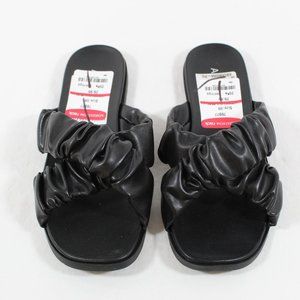 Abound Candra Flat Sandal - Black 6M